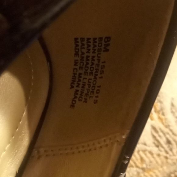 Size 8 women's black dress shoes - Picture 5 of 6